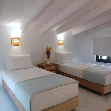 Iriana Seaside Luxury Penthouse * Nikiana