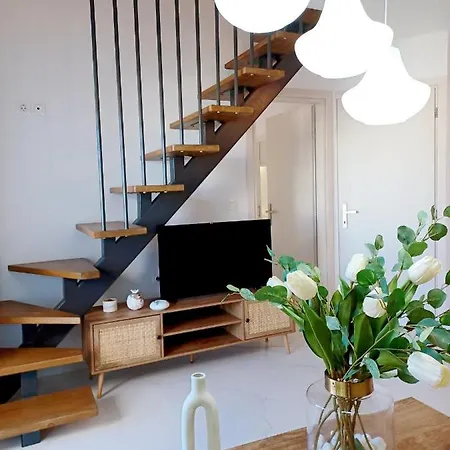 Apartment Iriana Seaside Luxury Penthouse Nikiana